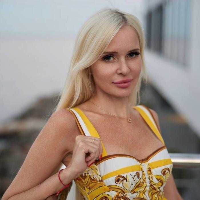 Anna, 42 yrs.old from Odessa , Ukraine