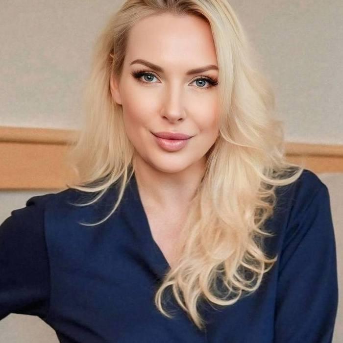 Natalia, 39 yrs.old from Lysander, Italy