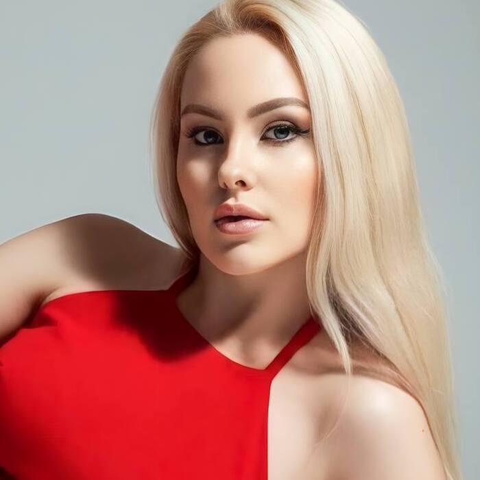Victoria, 28 yrs.old from Yuzhnoukrainsk, Ukraine